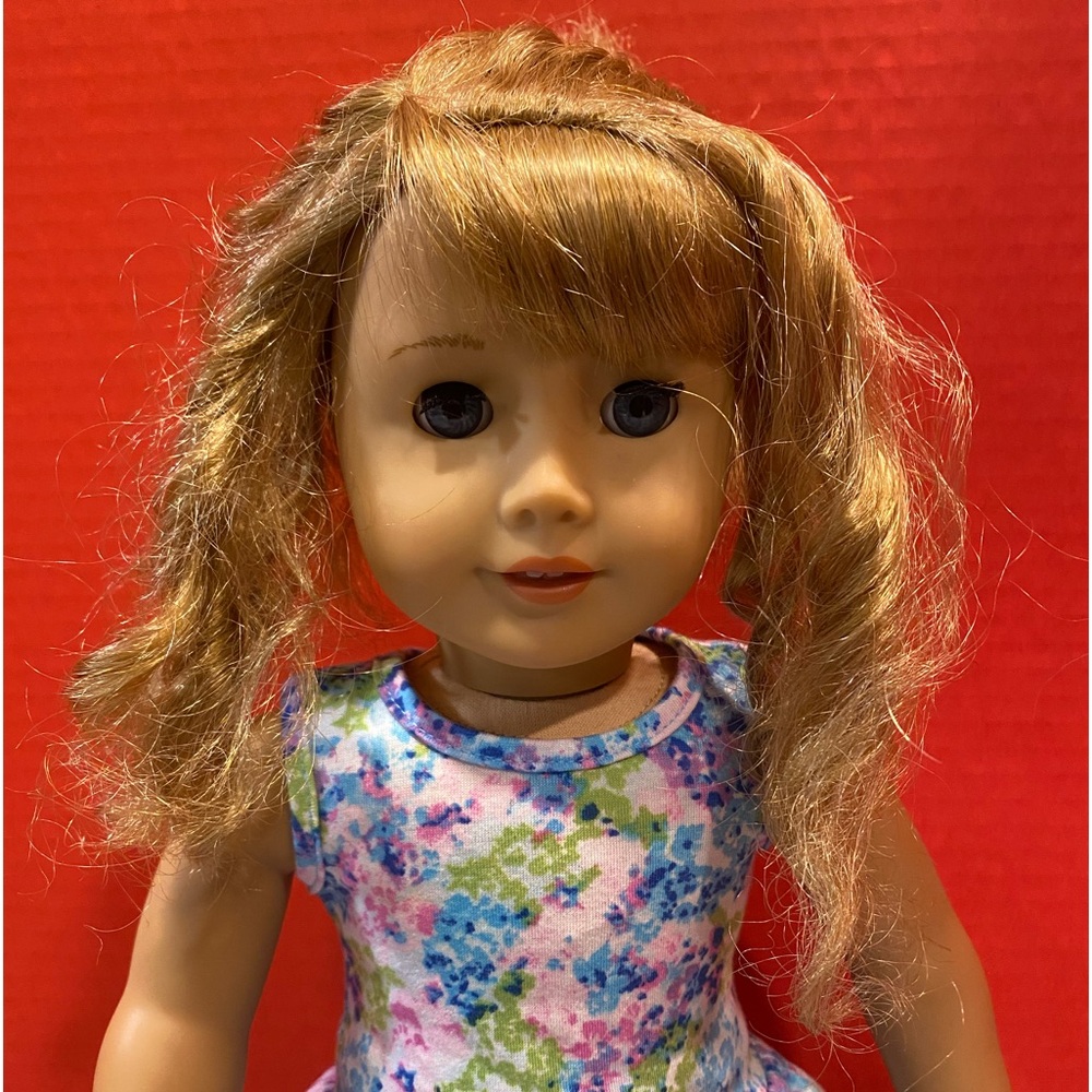 American Girl Doll Blonde Hair Blue Eyes 18”T
